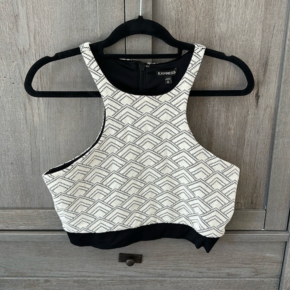 Express crop top - Picture 1 of 4